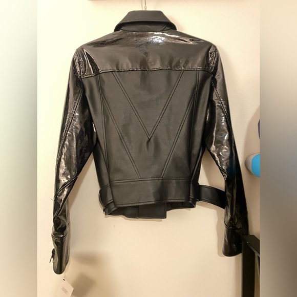 Black Jacket - Picture 13 of 13